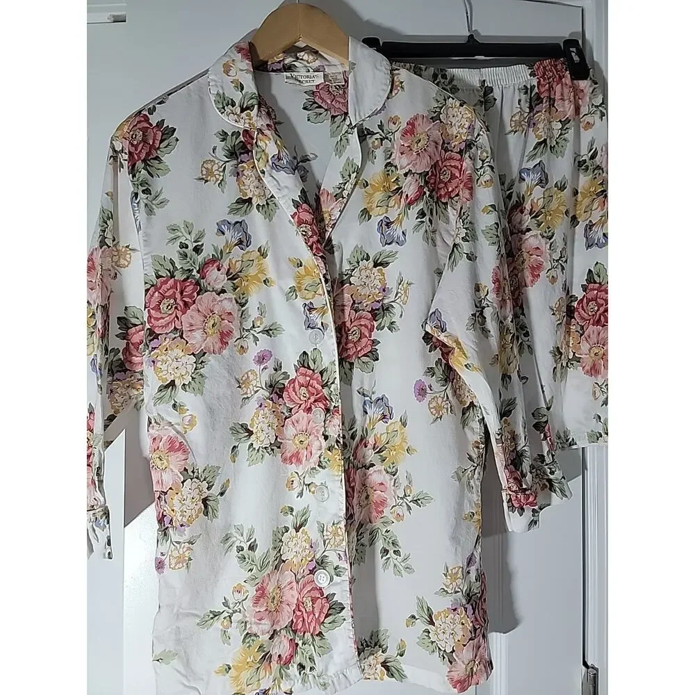 VICTORIA'S SECRET Gold Label Vtg Floral Pajama Set W/Long Shorts Modest Sz S HTF